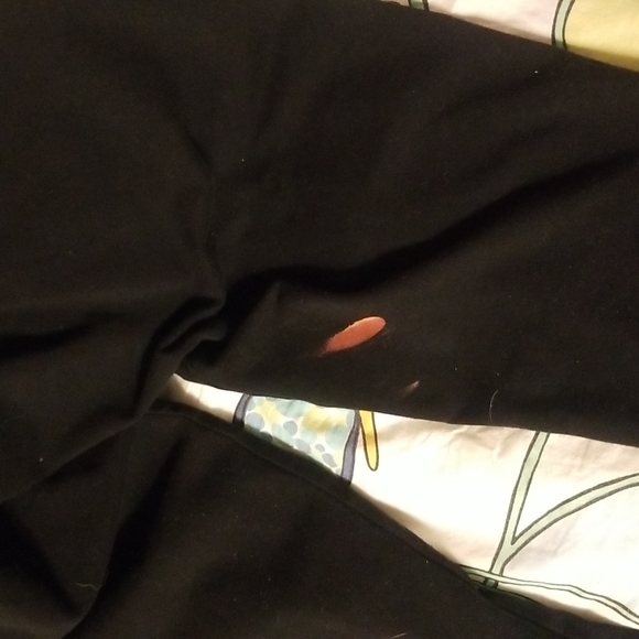 Pink capris - Picture 2 of 2